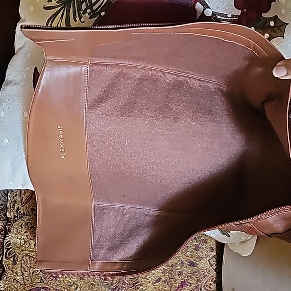 Brown leather riding boots - Picture 15 of 16